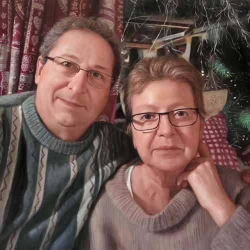 We guarantee the likeness for all family portraits.