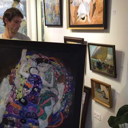 we can choose the format, here a 100x100 cm